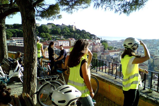 3-Hour Lisbon 7 Hills Electric Bike Tour - The pace, the group size (15 max), and riding skill you should have