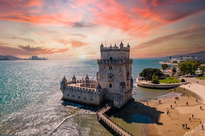 360º Lisbon: Helicopter Flight, Boat Trip and Old Town Walking - Belém Riverfront: Padrão dos Descobrimentos and the Tower of Belém