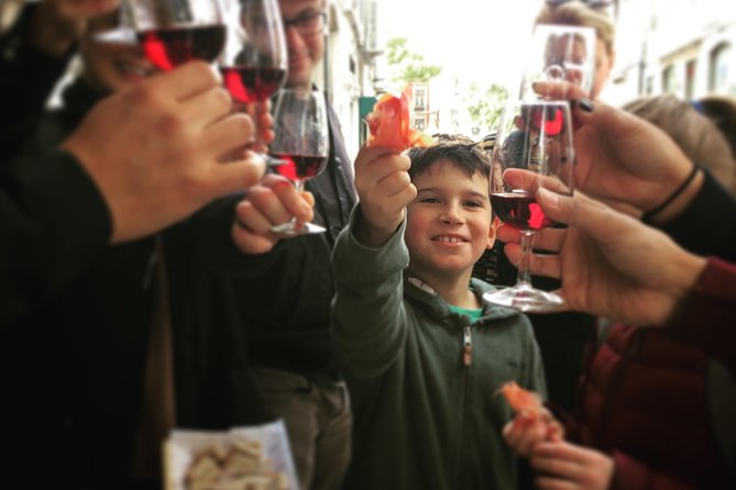 Award-Winning Original Lisbon Food Wine Tour: 19 Curated Tastings - Diet needs: good support for many restrictions, but no vegan option