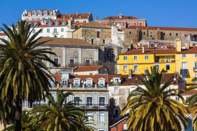Best of Lisbon Small-Group Guided Walking Tour - Restauradores and Rossio Station: independence symbols and railway engineering