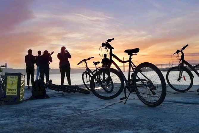 Bike Tours Lisbon - Center of Lisbon to Belém - Padrão dos Descobrimentos: Portuguese Sea Routes in One View