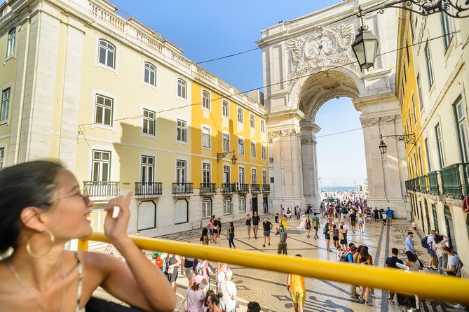 City Sightseeing Lisbon Hop-On Hop-Off Bus Tour - The common complaints: how to protect your time