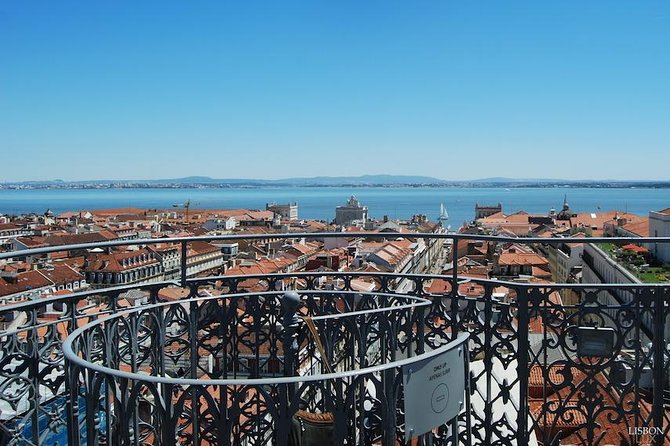 Expert Lisbon Tour with Local Guide in Private Eco Tuk Tuk - Príncipe Real: a leafy break between top sights