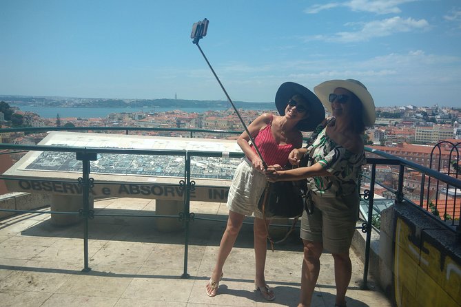 Expert Lisbon Tour with Local Guide in Private Eco Tuk Tuk - Graça and Miradouro da Senhora do Monte: the higher the better