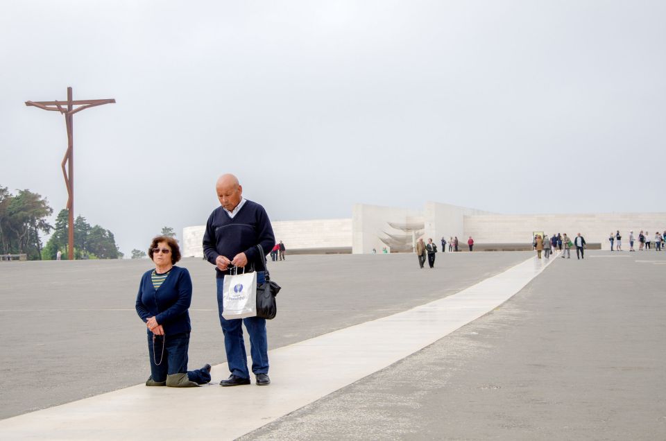 Fátima, Óbidos and the Atlantic Coast Day Tour from Lisbon - Price and Logistics: What $75 Gets You (and Why It’s Fair)