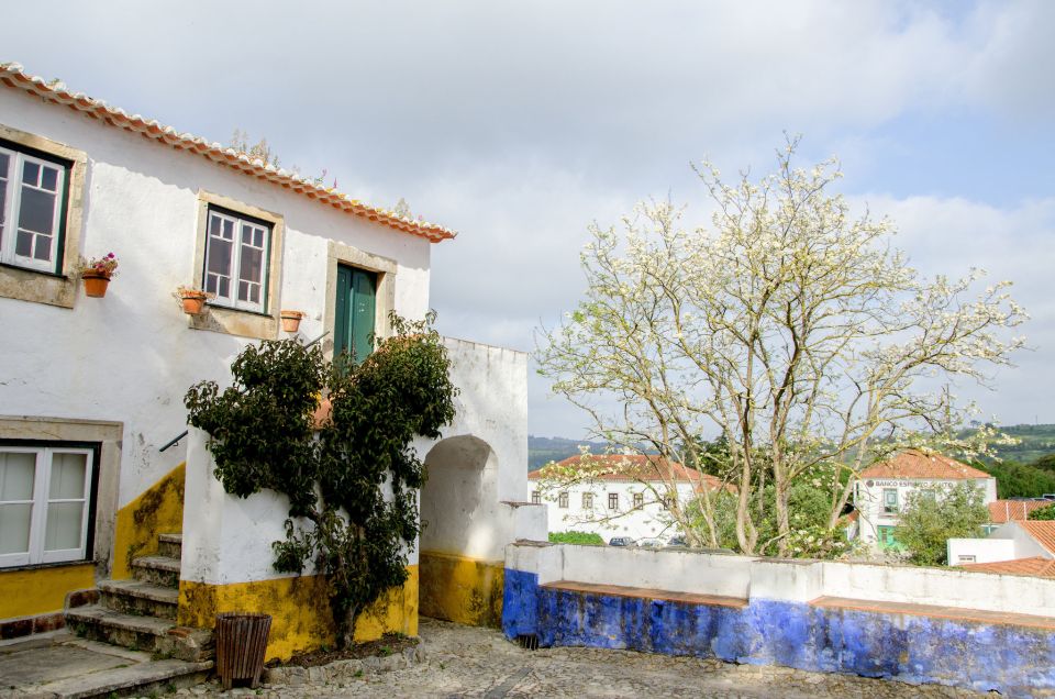 Fátima, Óbidos and the Atlantic Coast Day Tour from Lisbon - Fátima’s Sanctuary: What You’ll See in About One Hour