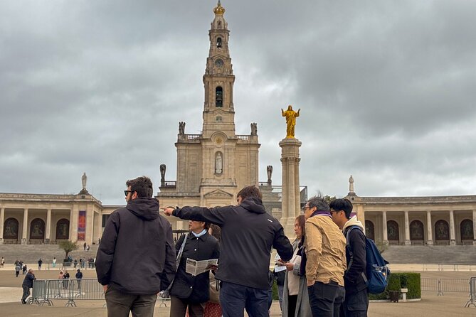 Fátima Sanctuary & Little Shepherds' Village from Lisbon - Leaving Lisbon at 8:00: the comfort factor that saves your day