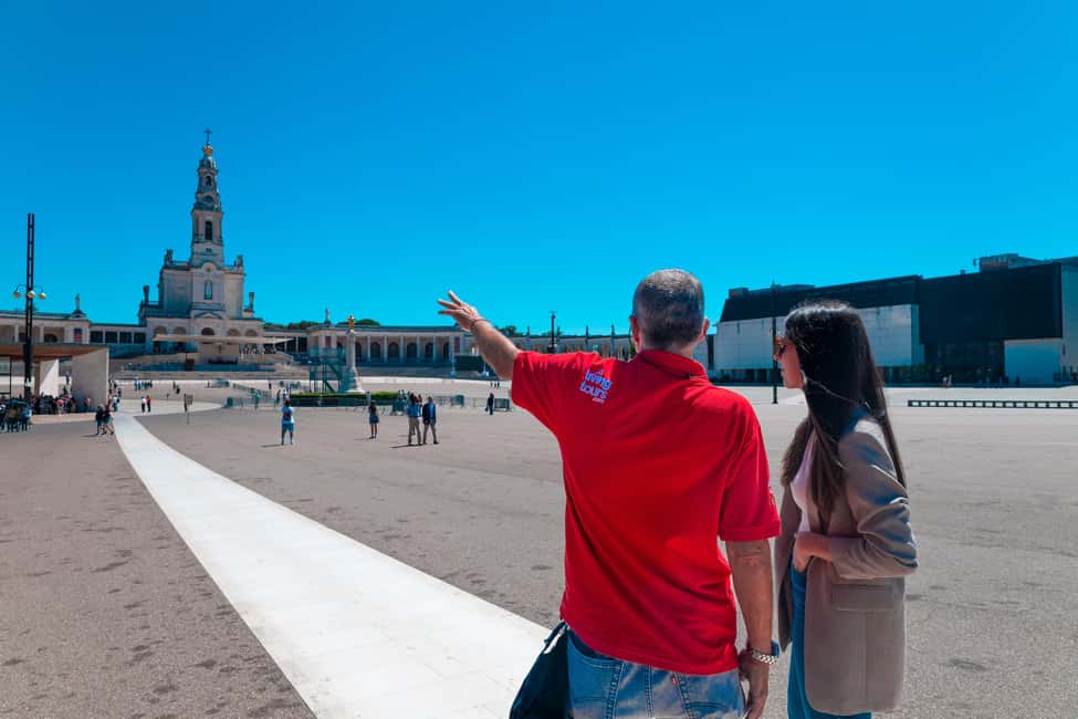 From Lisbon: Fátima, Nazaré & Sintra – 3 Cities Guided Tour - Fátima Sanctuary: A Pilgrimage Site With Time to Breathe