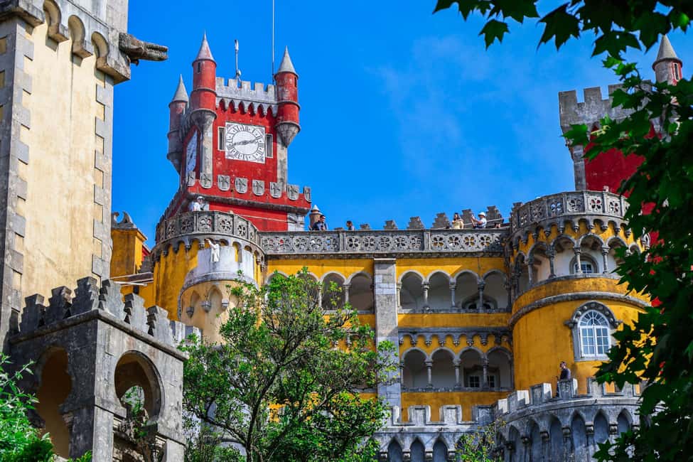From Lisbon: Fátima, Nazaré & Sintra – 3 Cities Guided Tour - FAQ