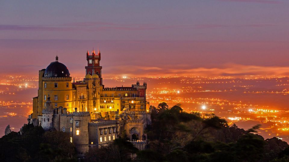From Lisbon: Pena Palace, Regaleira, Sintra & Cascais Tour - Quinta da Regaleira free time: gardens with meaning (and good pacing)