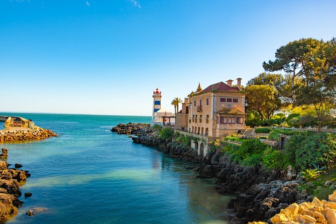 Group Tour to Sintra, Pena, Regaleira, Cabo da Roca & Cascais - Cascais Lunch Time: Beaches, Streets, and Your Own Schedule