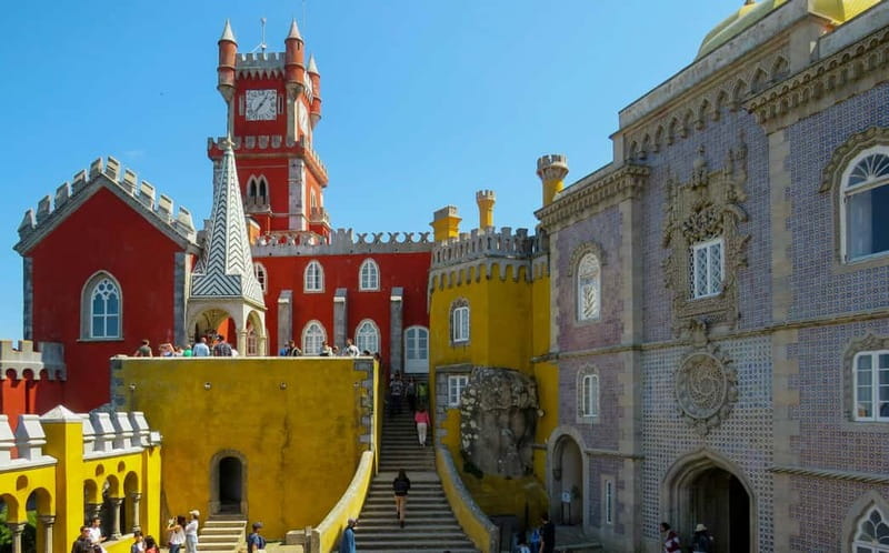 Lisboa: Sintra, Pena Palace, Cabo da Roca Coast and Cascais - Stop 1: Sintra village feel, royal facades, and classic sweets