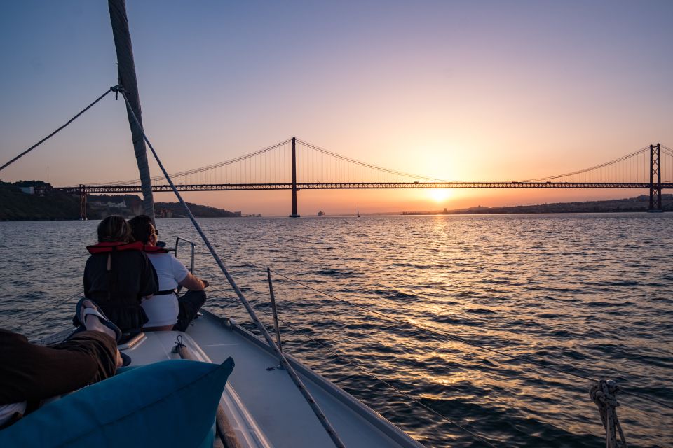 Lisbon: 1 or 2-Hour Cruise along the Tagus River - What to Bring (and what to avoid) for a Comfortable Cruise