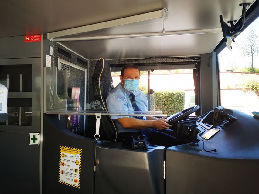 Lisbon: 3-in-1 Hop-On Hop-Off Bus and Tram Tours - Belém Lisbon bus tour: the classic monuments route