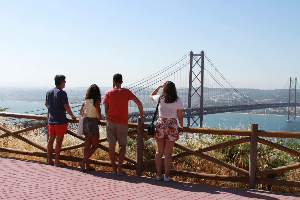 Lisbon: Arrábida and Sesimbra Day Trip with Wine - Price and value: why $75 can make sense for a full-day loop