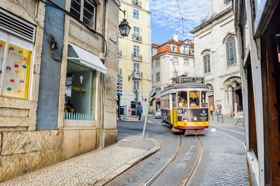 Lisbon: Best of City Private Walking Tour - Price and value: what $102 buys you (and what it doesn’t)