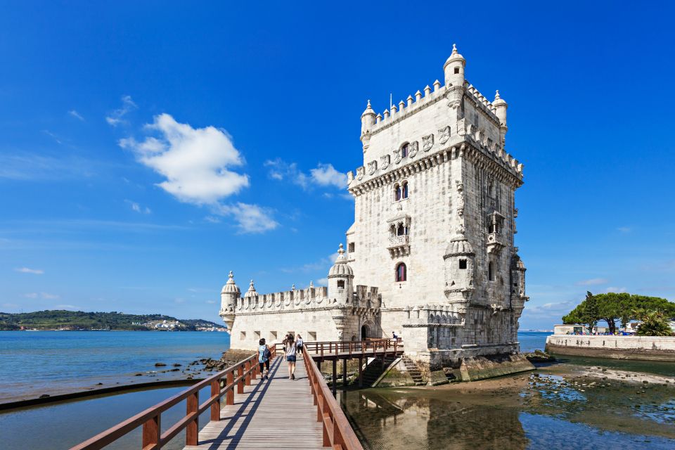 Lisbon: Boat Tour Ticket and Hop-on Hop-off 48-Hour Bus. - Should You Book This Lisbon Ticket and Pass?