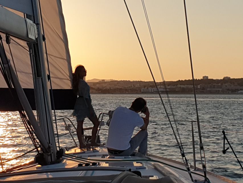 Lisbon: Champagne Sailing Tours - Tagus River cruising: why the 2 hours feel like the right length