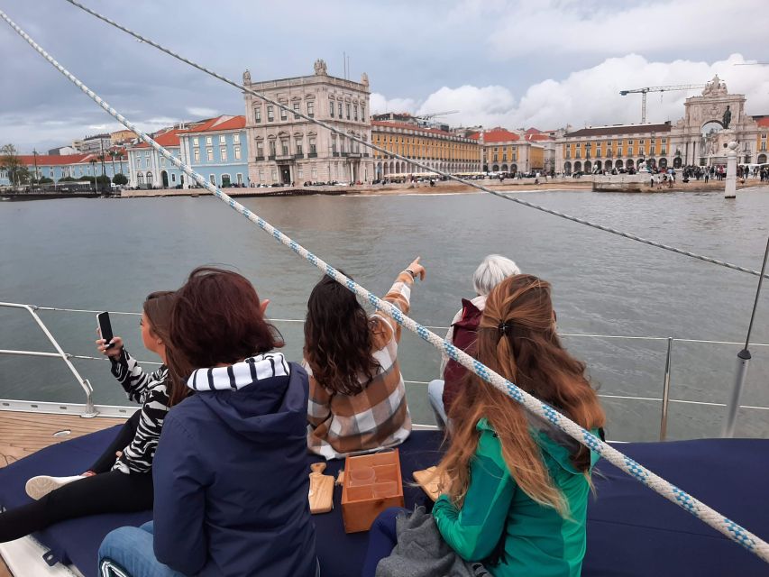 Lisbon: City Skyline Sailboat Cruise with Drink and Snacks - Cacilhas Panoramas: The View You Can Only Get Across the Water