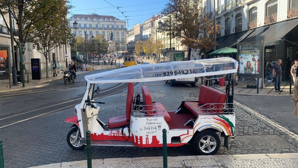 Lisbon: City Tour by Tuk Tuk - Pastéis de Belém factory stop: the taste that anchors the day