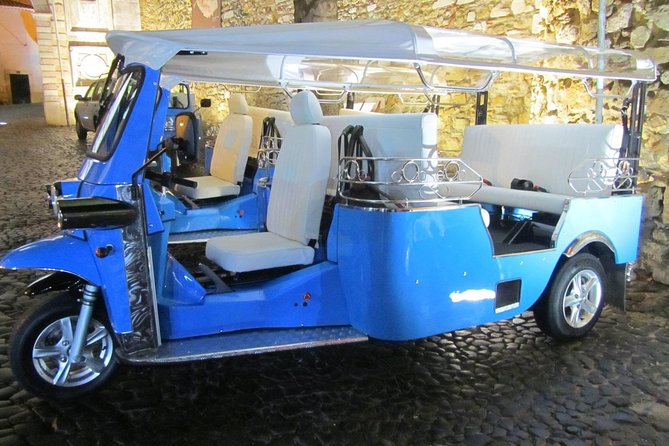 Lisbon: City Tour by Tuk Tuk - Getting started at Hard Rock Cafe and picking your tour length