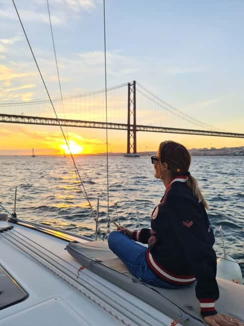 Lisbon: Daytime or Sunset Boat Cruise with History and Wine - The route in plain English: Belém to Alfama, with river views the whole way