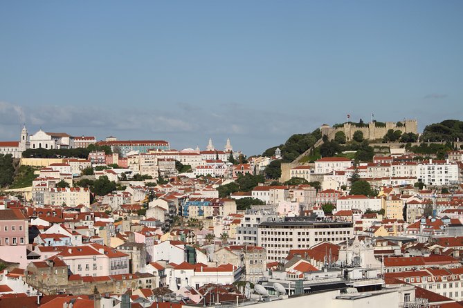 Lisbon Essential Walking Tour: History, Stories and Lifestyle - Baixa café break: coffee and cake when you need it