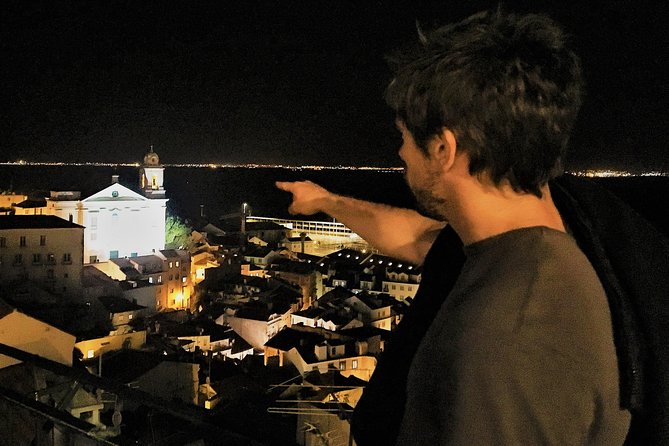 Lisbon Fado Experience: Walking Tour, Dinner and Live Music Show - How Long Will You Walk, Really?