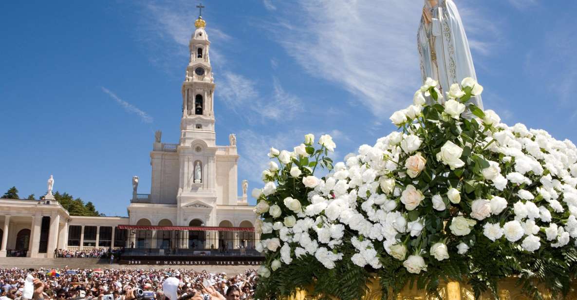 Lisbon: Fátima, Nazaré, Óbidos & São Martinho do Porto Tour - Fátima Tips That Make the Time Count