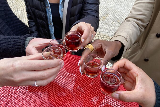 Lisbon Foodies Small-Group Walking Tour - Where the tour starts and what the walking feels like