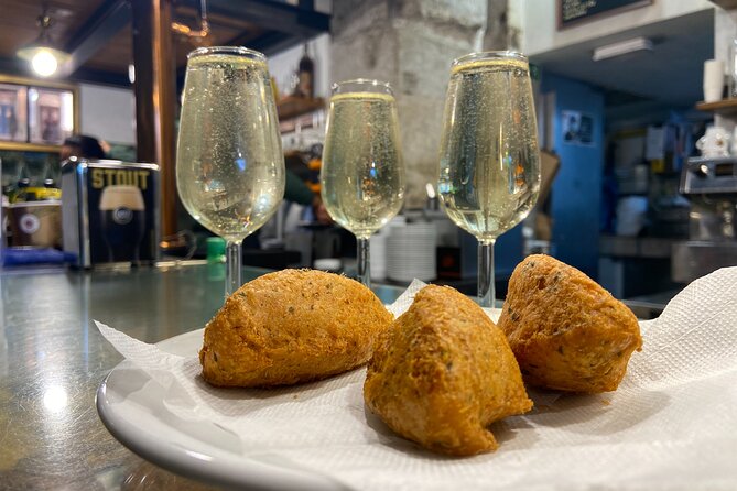 Lisbon Foodies Small-Group Walking Tour - Should you book this Lisbon Foodies walking tour?
