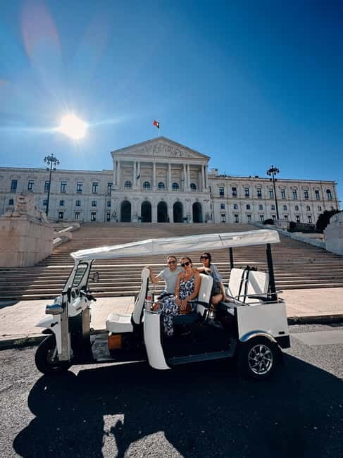 Lisbon: From East to West Private Tour in a Tuk Tuk - Ginja Stop: A Small Bite of Lisbon Culture