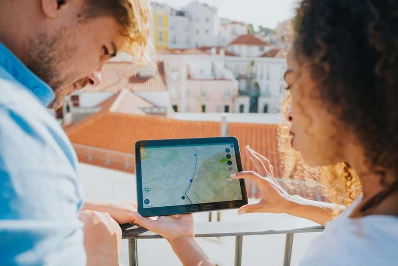 Lisbon: GPS-Guided Spinach Tour by Electric Car - Meet The Spinach: This Electric Car Experience in Plain Terms