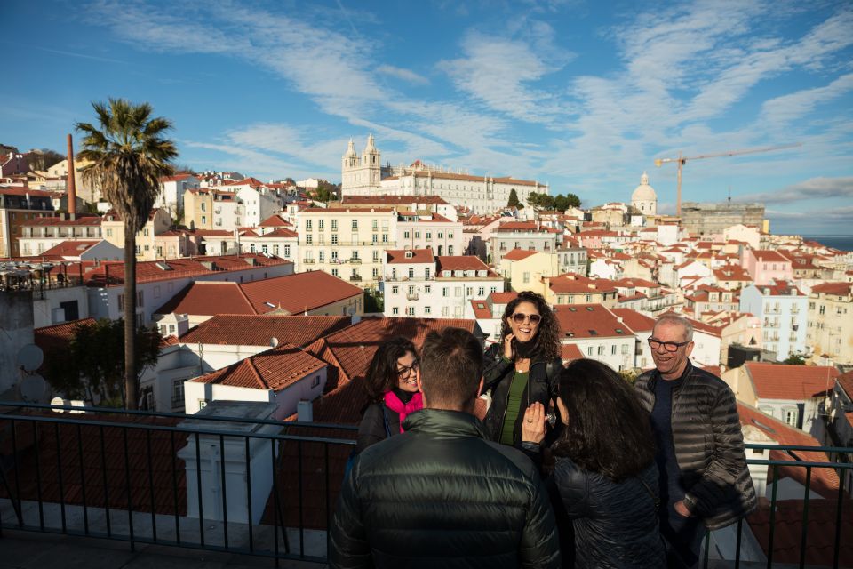 Lisbon: Half-Day Private Guided Tuk-Tuk Tour - Tagus River, 25 de Abril Bridge, and the Drive to Belém