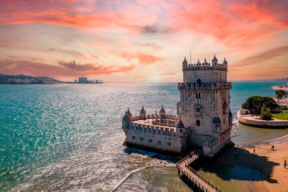 Lisbon: Helicopter Ride, Boat Trip, & Old Town Walking Tour - Tips for a Smoother Day in Lisbon