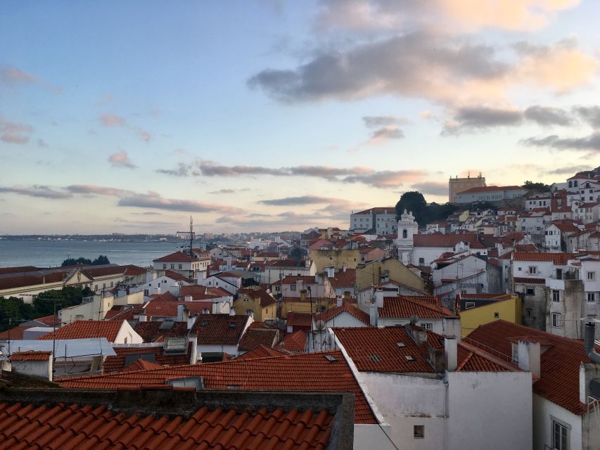 Lisbon: Hills, Alfama, and Mouraria Tour by Electric Bike - Miradouro da Senhora do Monte: the 360-degree view pause