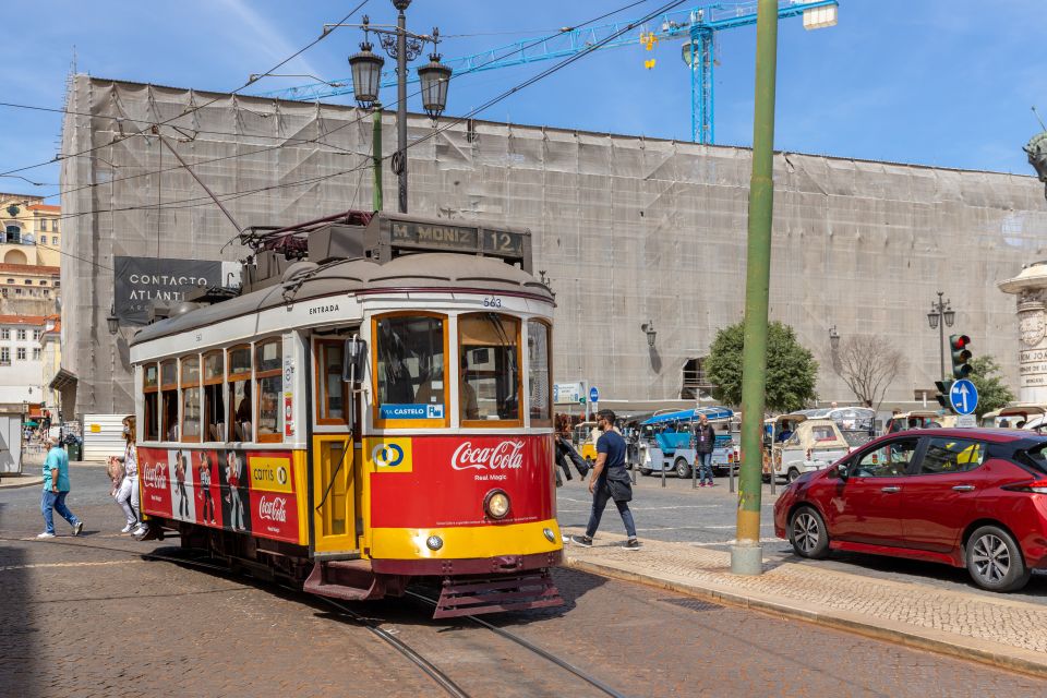 Lisbon: History, Stories and Lifestyle Walking Tour - How this walking route helps Lisbon make sense fast