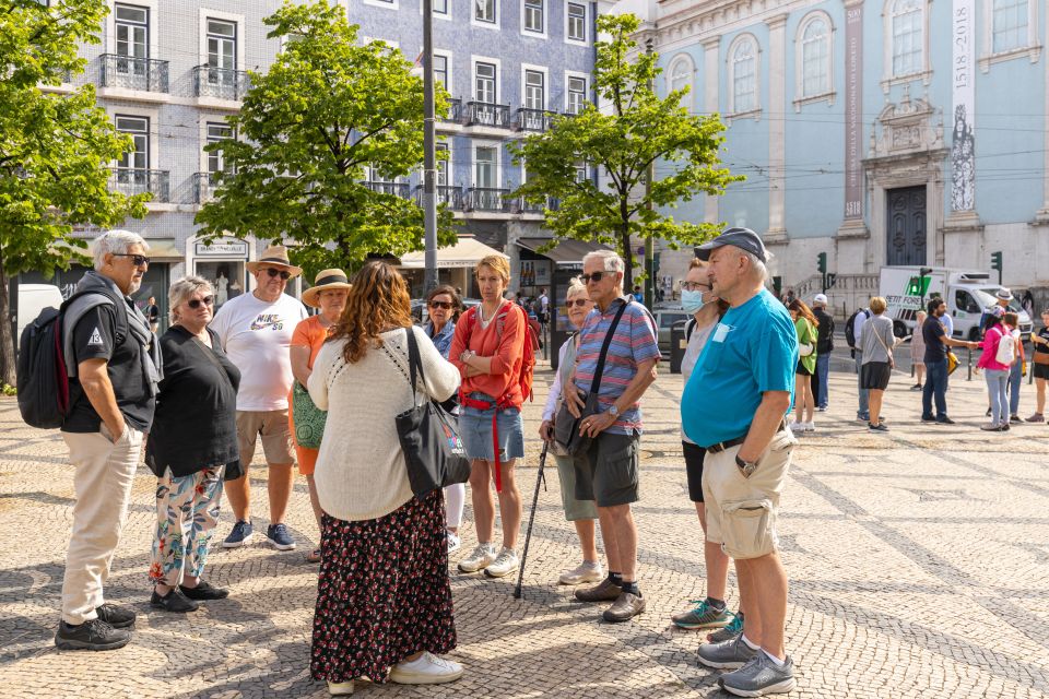 Lisbon: History, Stories and Lifestyle Walking Tour - Carmo Convent and Church: Gothic architecture and the 1974 Carnation Revolution