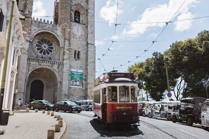 Lisbon Hop-On Hop-Off Bus, Tram Tour, River Cruise for 72/96Hour - The Belém Lisbon Bus Circuit: Where the Discovery-Era Story Lands