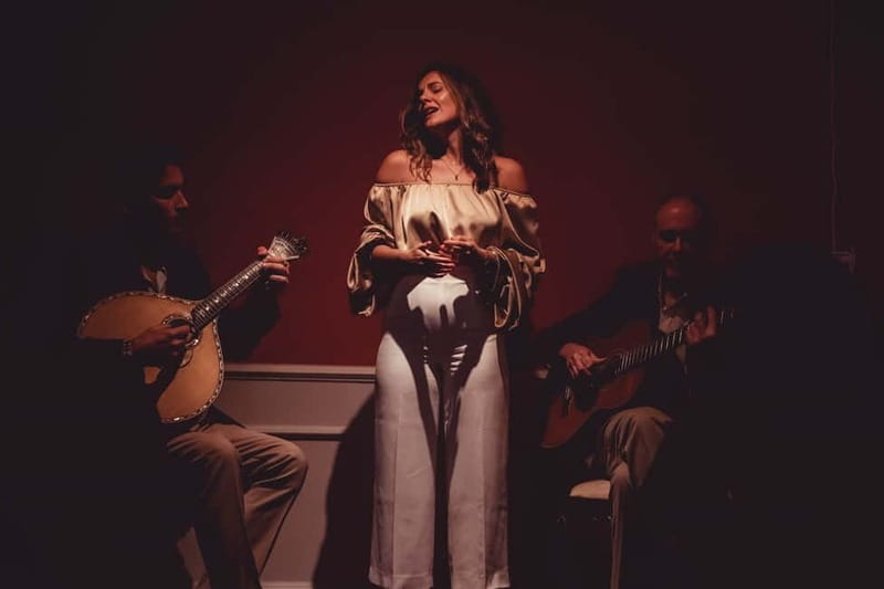 Lisbon: Live Fado Show with Port Wine in Historic Center - Who should book Lisboa em Fado