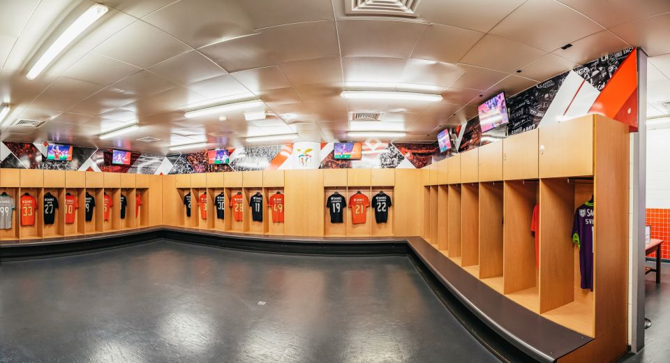 Lisbon: Luz Stadium Tour & SL Benfica Museum Ticket w/Scarf - Price and value: what $24 gives you in Lisbon terms