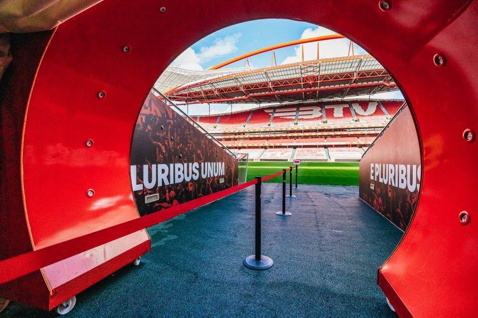 Lisbon: Luz Stadium Tour & SL Benfica Museum Ticket w/Scarf - Walk the pitch and get your “Eusébio era” photo angles