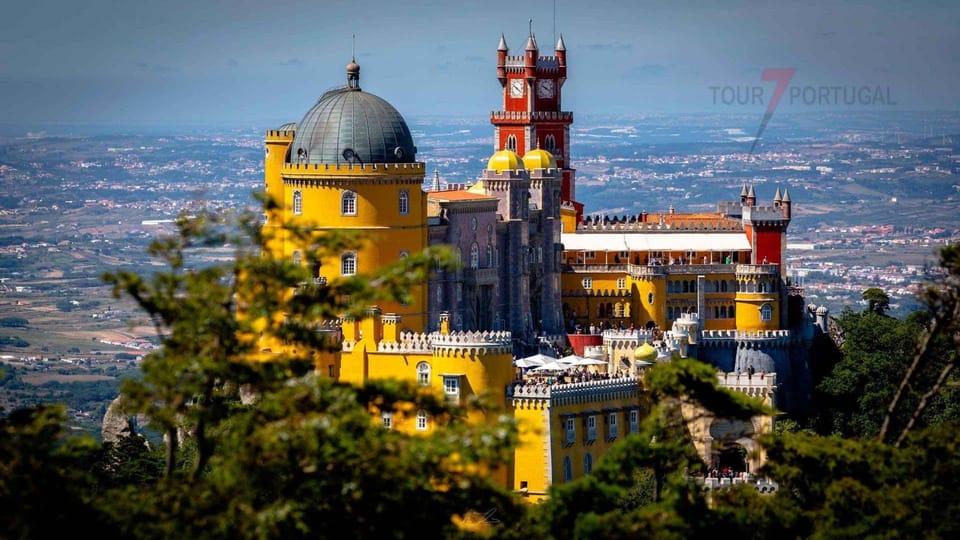 Lisbon: Pena Palace, Moorish Castle, Qta. Regaleira & Sintra - Castle of the Moors: the fortress stop that earns its fame