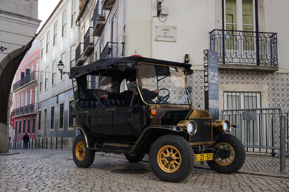Lisbon: Private Guided Tuk-Tuk Tour with Hotel Pickup - Why a tuk-tuk tour fits Lisbon better than you’d expect