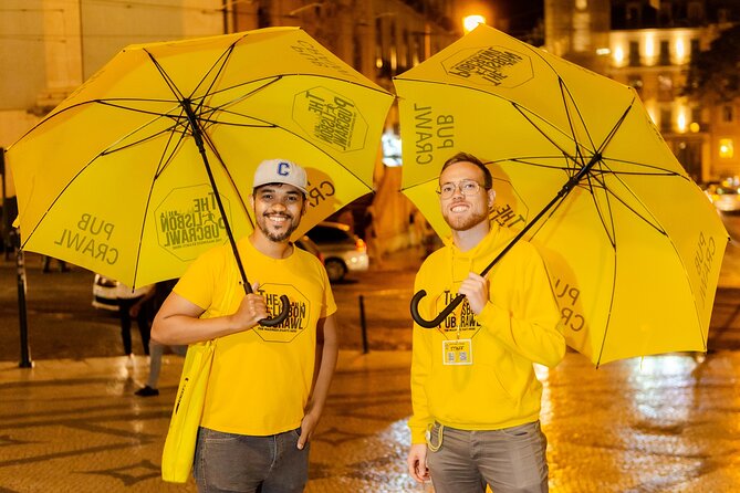 Lisbon: Pub Crawl with Open Bar, Shots & VIP Club Entry - The big idea: nightlife with a built-in plan