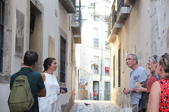 Lisbon Roots - Small group Food & Culture Walking Tour w/tastings - Who Should Book Lisbon Roots (and Who Should Think Twice)