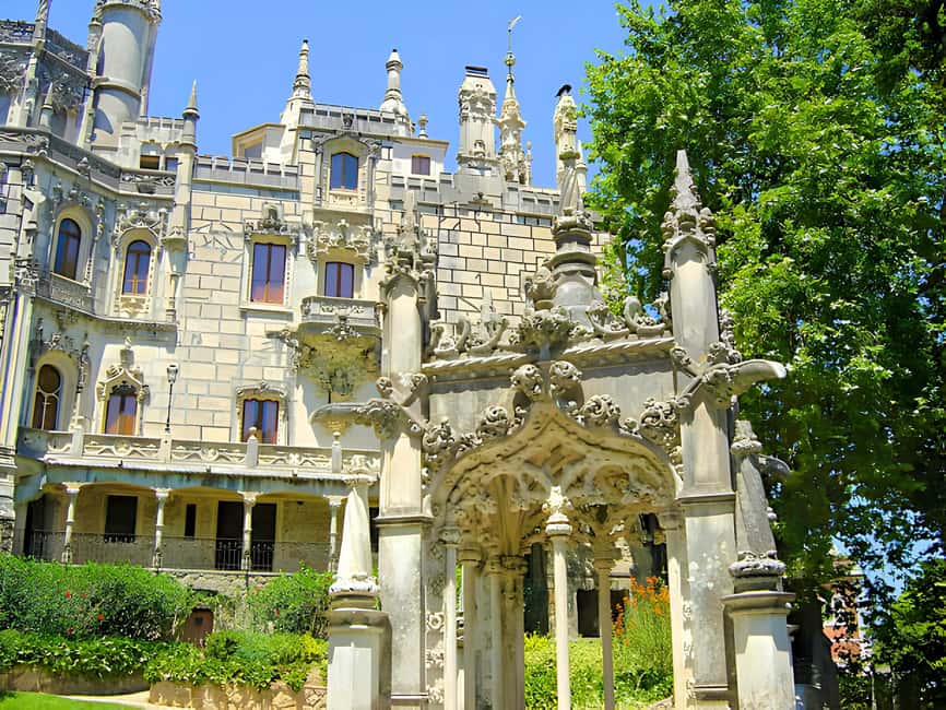 Lisbon: Sintra, Pena Palace, Cabo da Roca, & Cascais Tour - On the Van: Comfort, Air-Conditioning, and How to Prepare