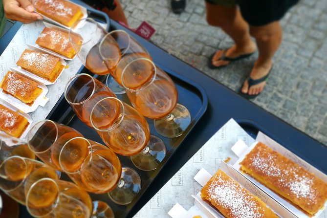 Lisbon Small-Group Food Tour with 18 Tastings in Alfama District - Why Alfama is the perfect setting for a food tour