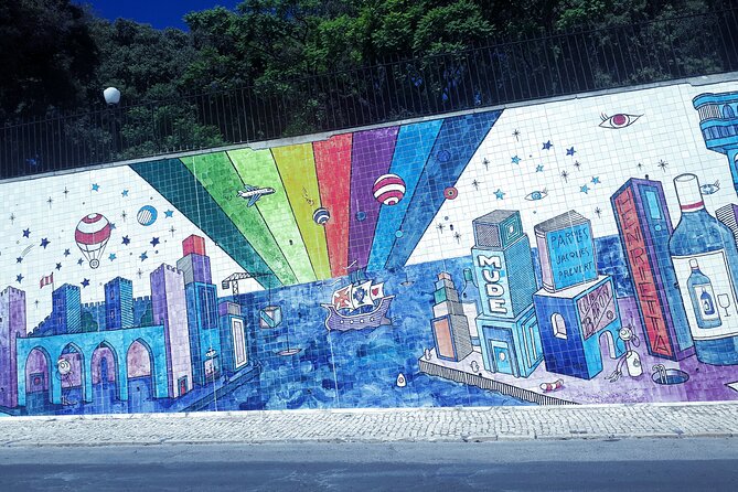 LISBON Street Art Tour - Lisbon’s Street Art Tour: a citywide “what am I seeing?” lesson