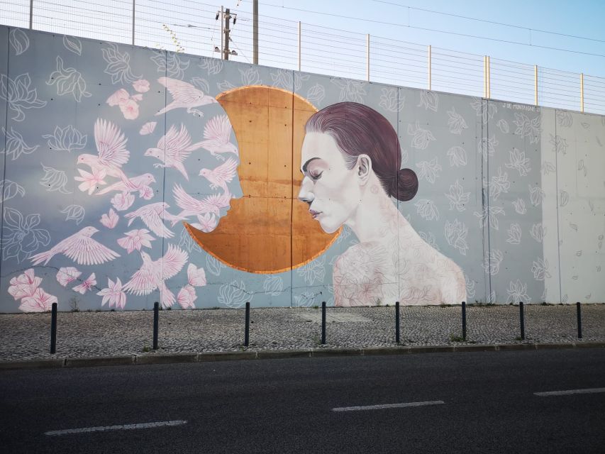 Lisbon: Street Art Tuk Tuk Tour - Marvila’s open-air gallery: graffiti as neighborhood identity